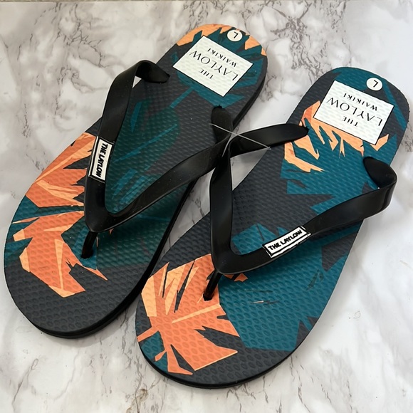 The Laylow Waikiki Flipflop Slippers - Large - Picture 2 of 7